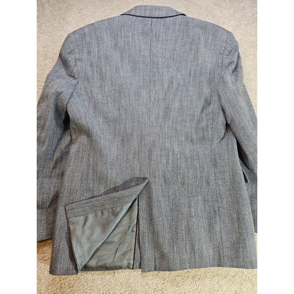 Evan-Picone Men's Gray Herringbone Wool Sport Coat Blazer 2 Button Made in USA - Picture 6 of 10